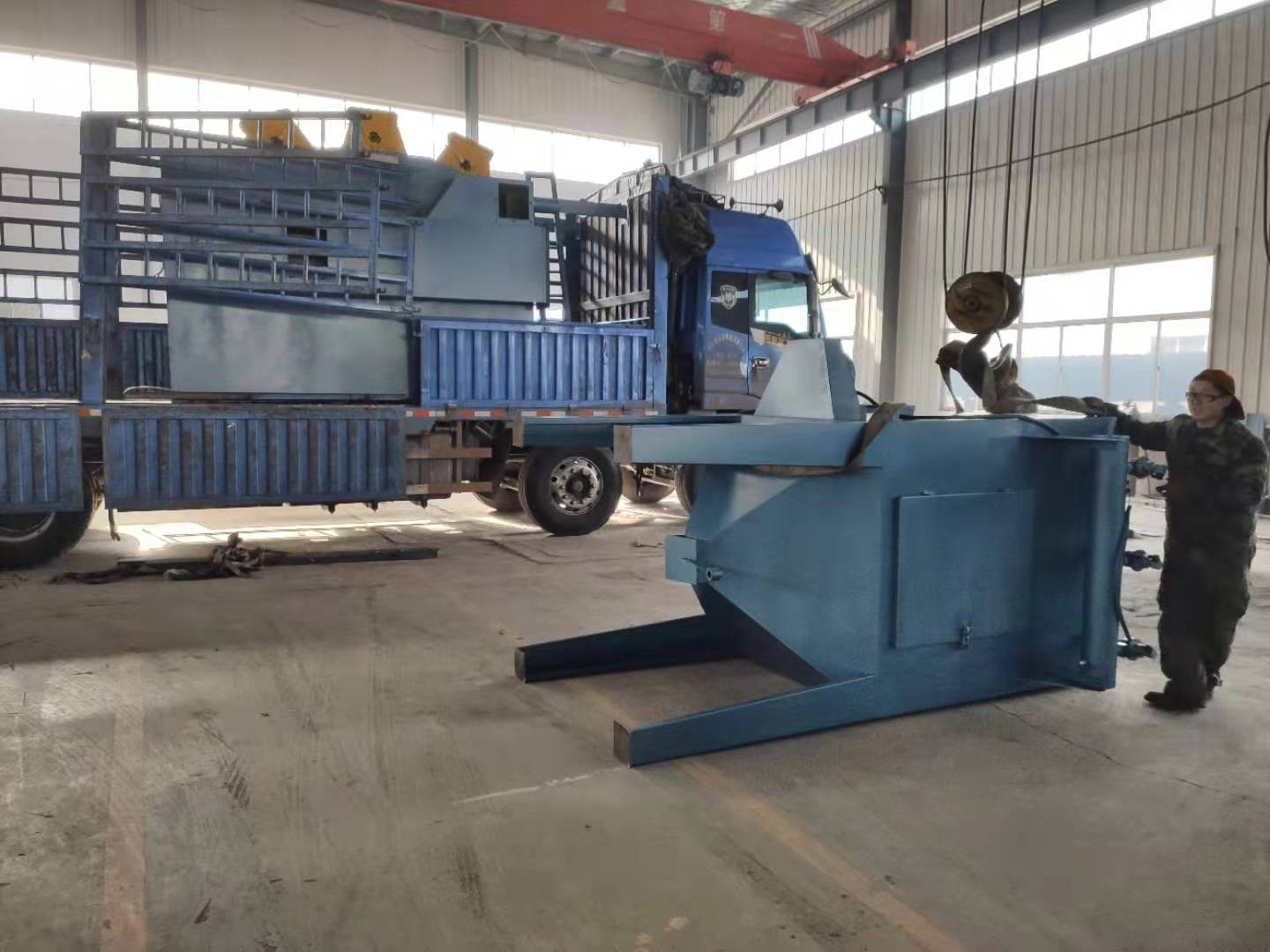 Q3710雙吊鉤式拋丸機(jī)